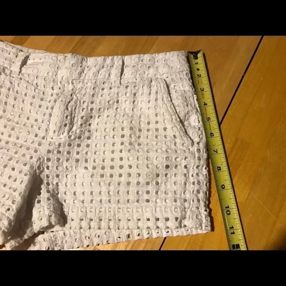 Khakis by Gap Size 2 Adorable Shorts!!